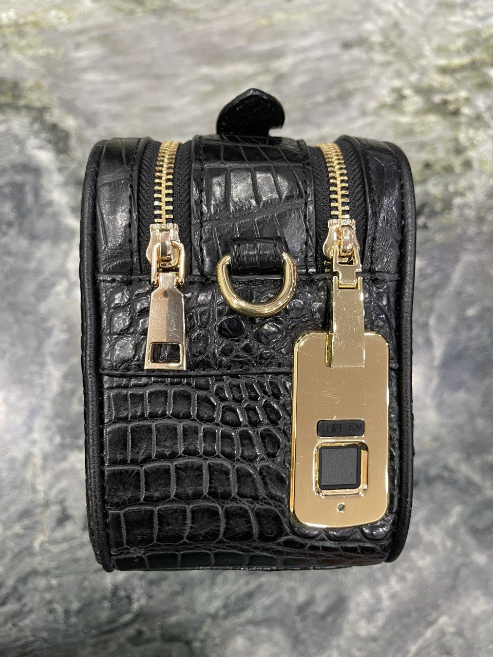Wholesale Luxury Men's Clutch Genuine Crocodile Leather Long Wallet OEM/ODM Own Design for Men's Leather Clutch Bags