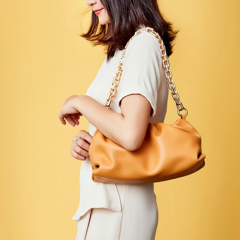 Tiding Korean Style Real Leather Chunk Chain Dumpling Bag Cloud Clutch Purse for Women with Ruched Detail