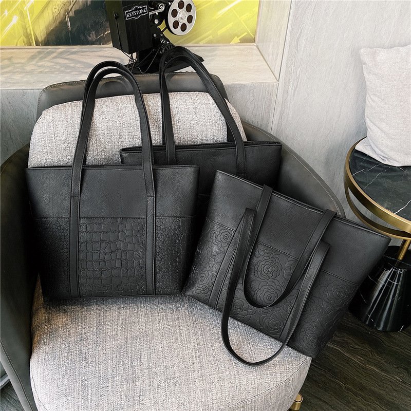 2024 new Korean version of the trend large capacity student shoulder bag simple Tote bag