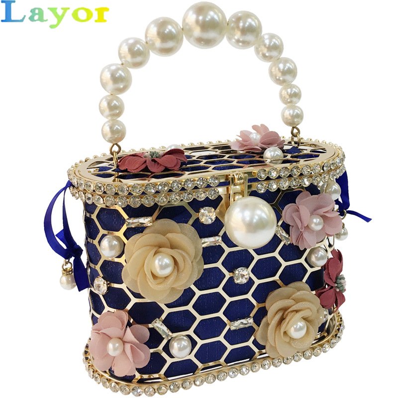 2024 New designer Ladies Popular Purses Bucket Bags Luxury Flower Pearl Evening Bags Women Fashion Bling Tote Handbag