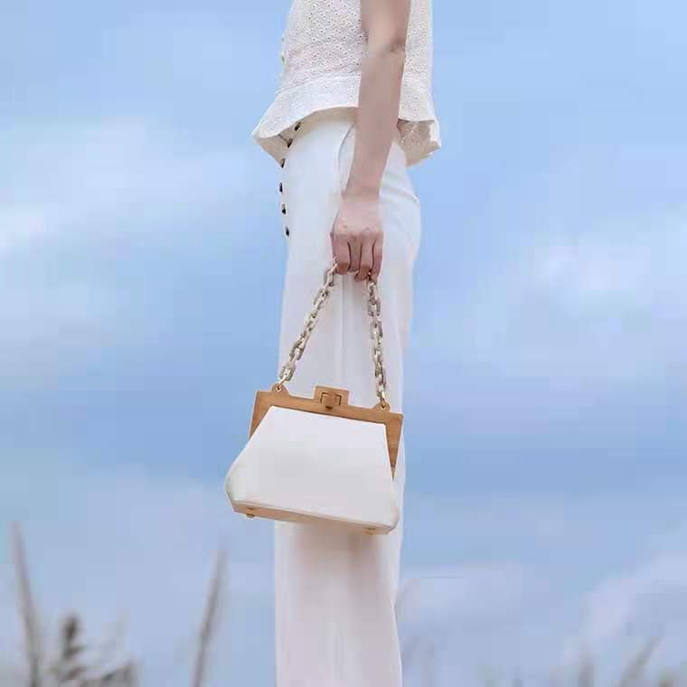 High Quality Wood Frame Evening Bag Acrylic Chain Designer Clutch Bag