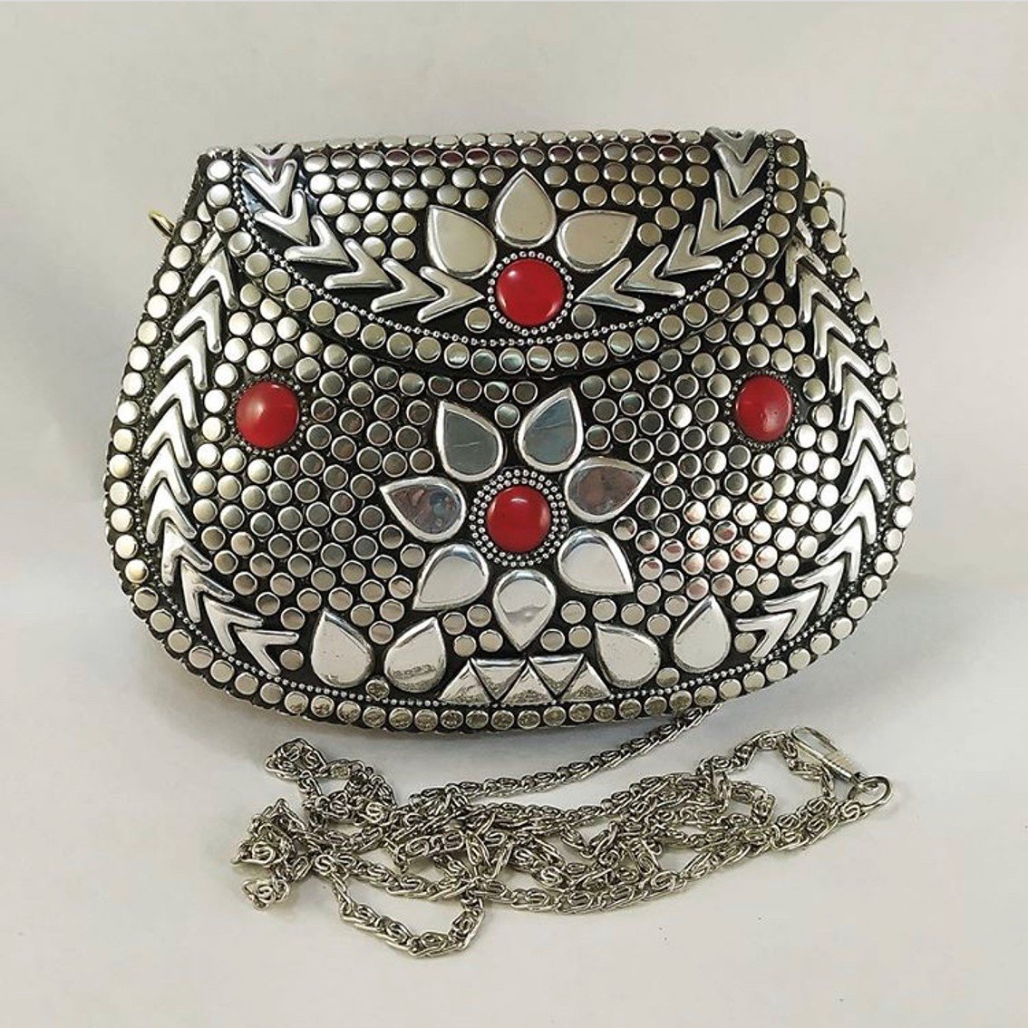 Mosaic ladies clutch Metal mosaic bag for women evening bags with high quality stylish and good looking