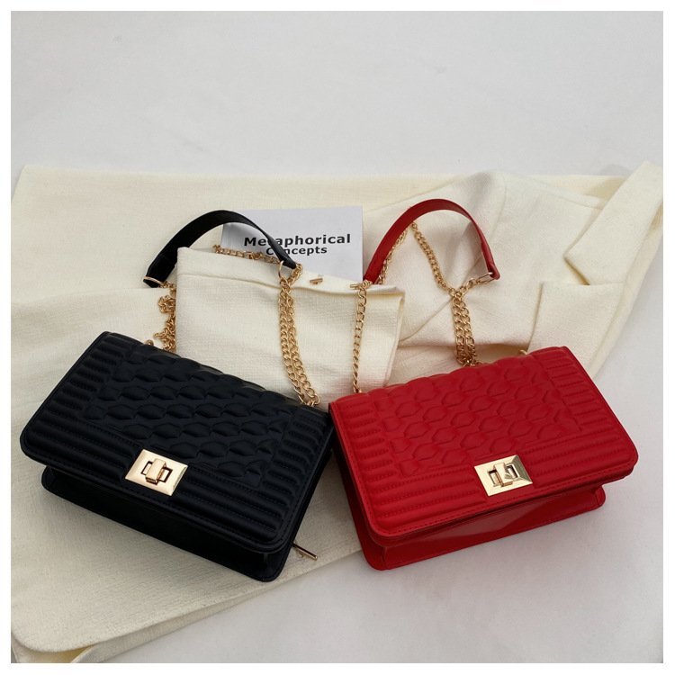 Custom Leather Side Bag Korean Classy Designer Hand Bags Mainaudieres Evening Bags Daily Use Half Moon Handbags for Women