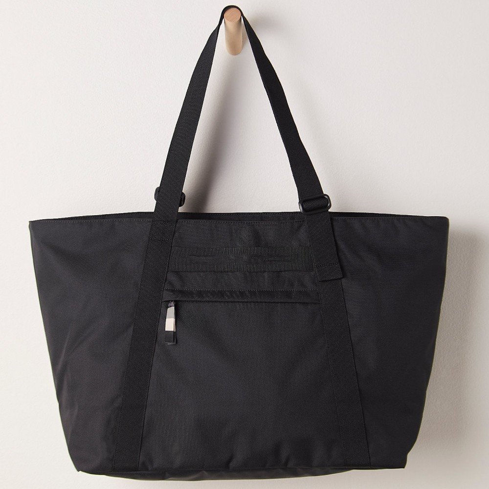 Women's Large Capacity Nylon Tote Bag for Daily Use Convenient Carryall Essentials Travel Tote