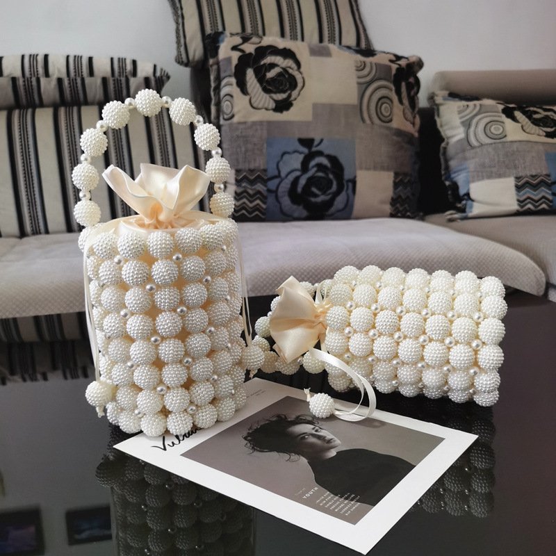 2023 New New Designer Pearl Bucket Handbags Lady Dinner Evening Purses Ladies Party Pearl Hand bags For Young Females