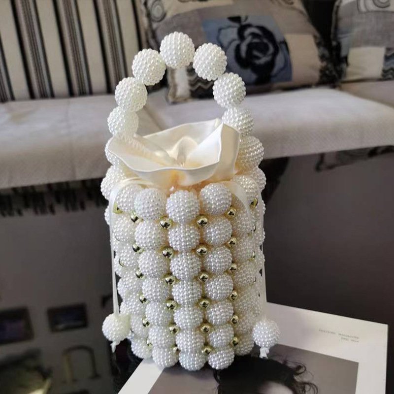 2023 New New Designer Pearl Bucket Handbags Lady Dinner Evening Purses Ladies Party Pearl Hand bags For Young Females