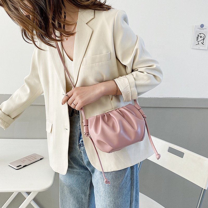 2021 new style texture cloud bag single shoulder diagonal folding small clutch evening bags