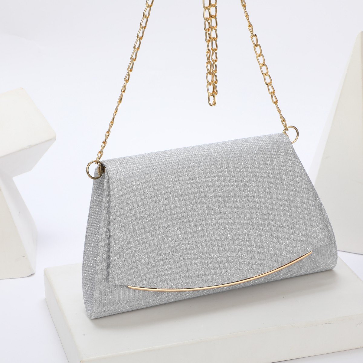New spot clutch bag solid color simple party reflective shiny PU one-shoulder diagonal ladies evening gift package