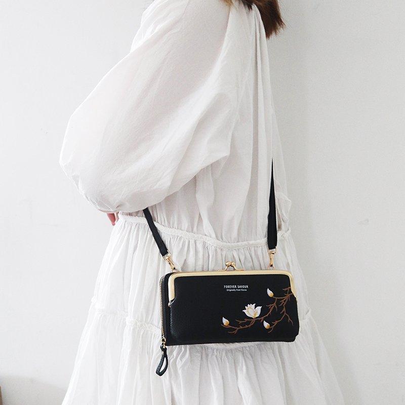 Wholesale China Supplier Genuine Leather Evening Bags Ladies Clutch Bag Mini Embroidery Floweral Clutch Bag