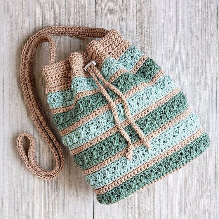 Crochet Bag New Arrival Easy to carry Purse Beach Handbags for Women Handmade Ladies Bag Vintage Gift Chains