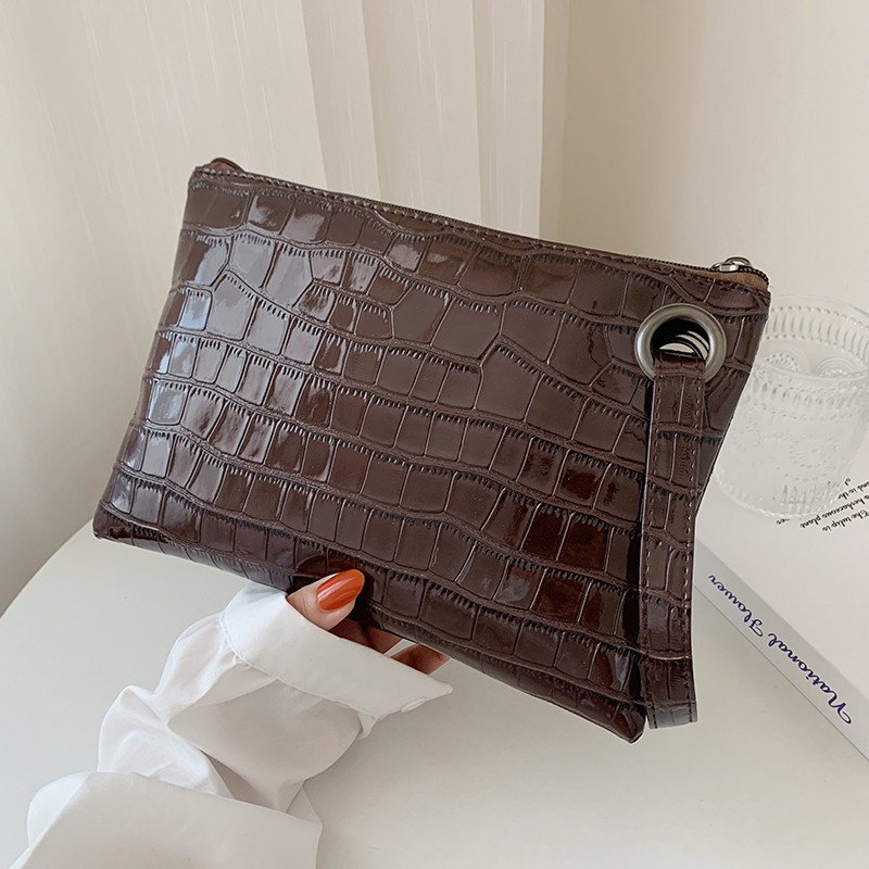 Women's Minimalist Zipper Clutch Wallet Purse Large PU Leather Evening Bag with Alligator Pebbles Pattern Fashion Casual