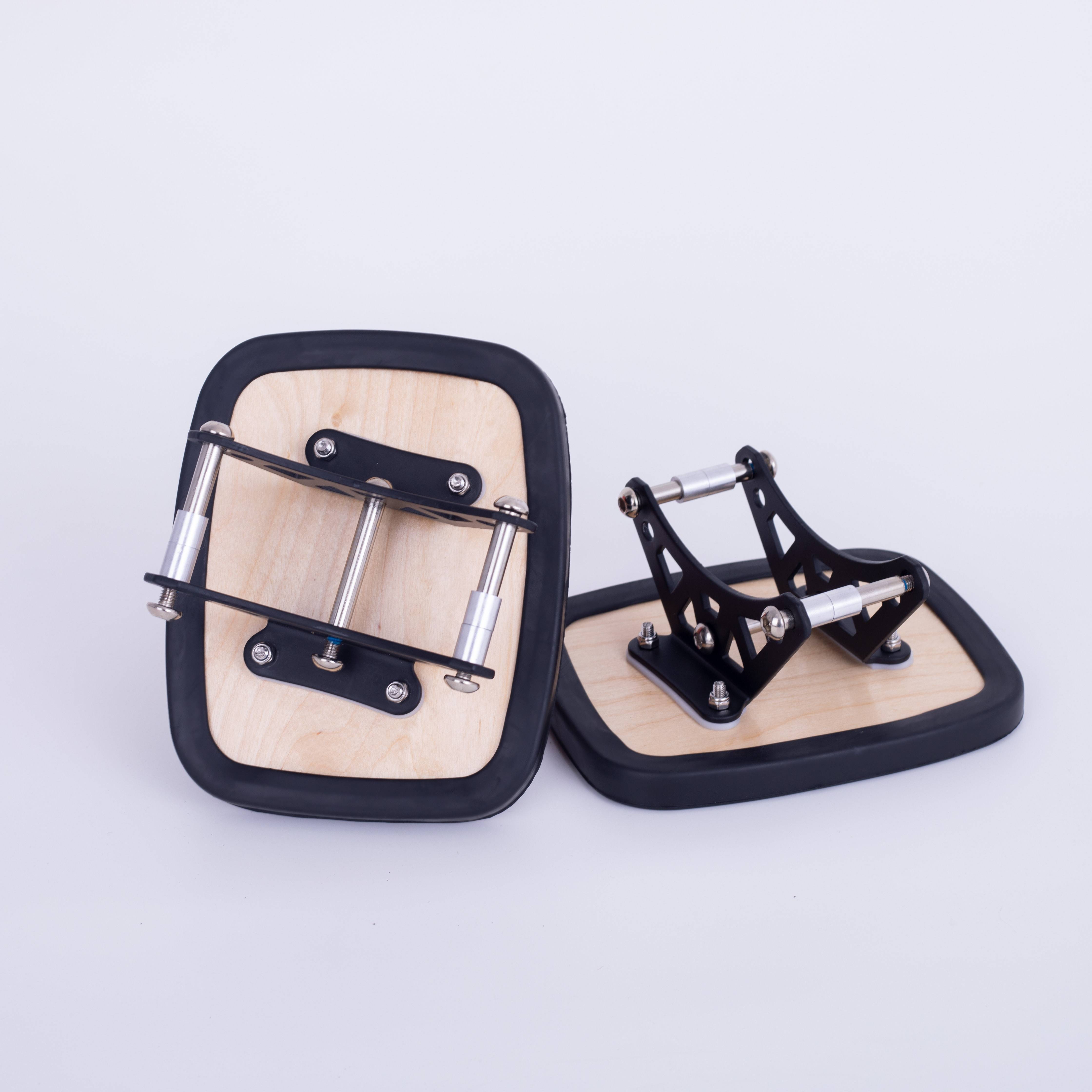 Board surface+bracket+edge, with a full set of screw shocking pads