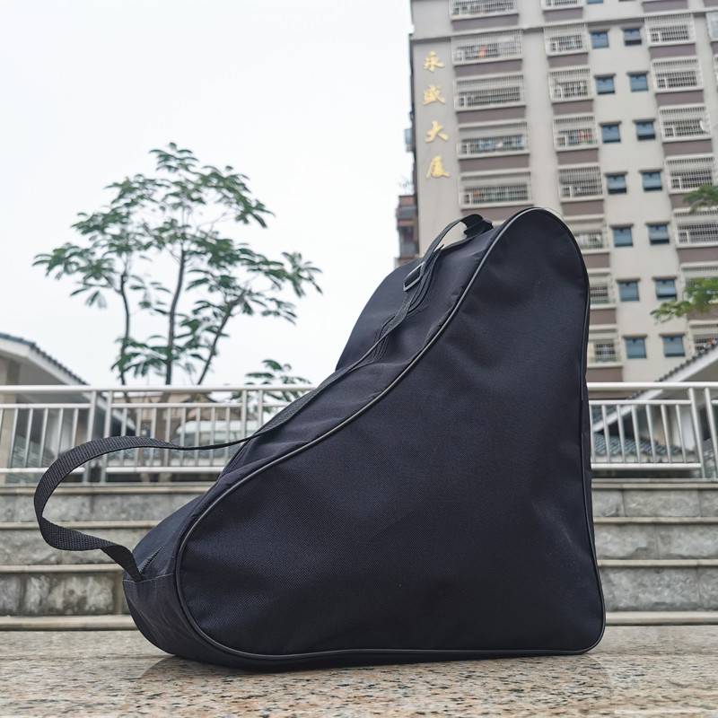 All Black Triangle Bags: 1 pair of 40 -yards wheel skates can be installed