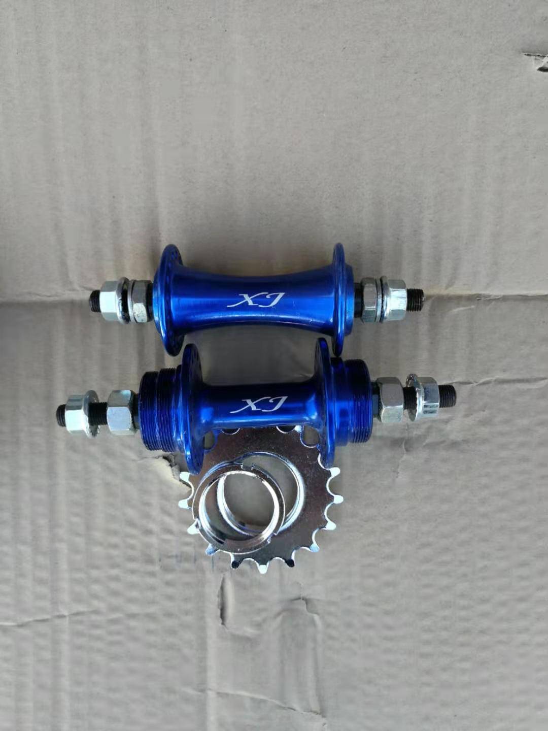 Dead flying small ears retro XJ aluminum alloying flower drum solid teeth real dead fly ride double flywheel 32 hole xj big ear loose beads