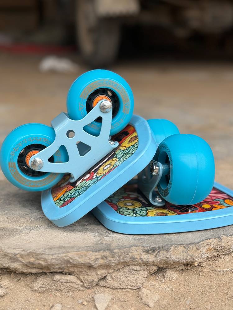 Bufan from the Fanfan Painted Maple Wood Shock Drilling Board Professional Adult Children's Skating Patrol Patrol Step Body