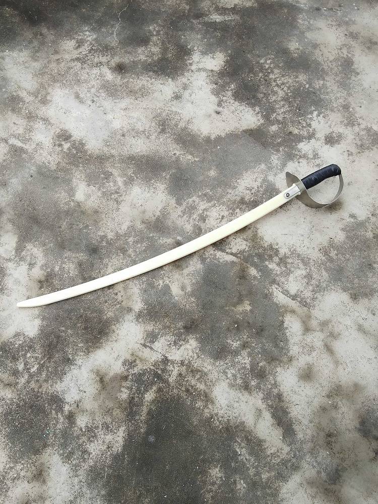 Entry -level nylon saber HEMA soldiers strike sports armed sword safety injury reduction weight is appropriate and cost -effective