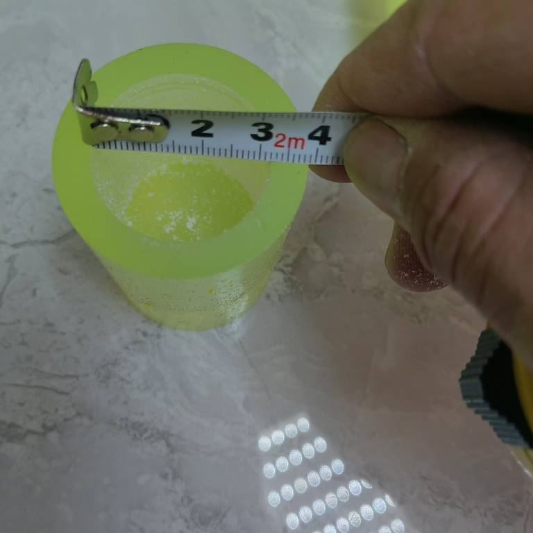 Small stilts Elderly cane special beef tendon anti -sliding sleeve anti -sliding pier anti -sliding pier requires a few to shoot a few