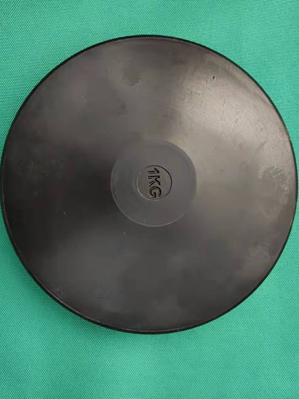 Plum cake sports iron cake track and field throwing round cake 1kg/1.5kg/2kg multiple specifications throw training rubber cake
