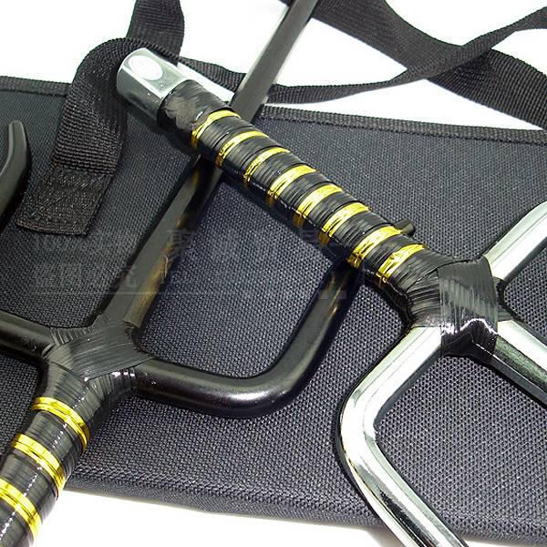 Martial arts iron ruler karate short fork rogue fork double fork steel fork kung fuger three -share fork fork ten -handed solid steel