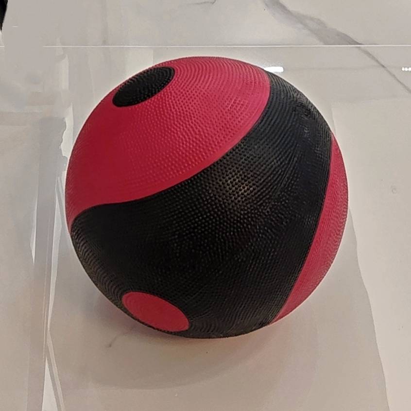Black and red diameter 26 cm 2 kg
