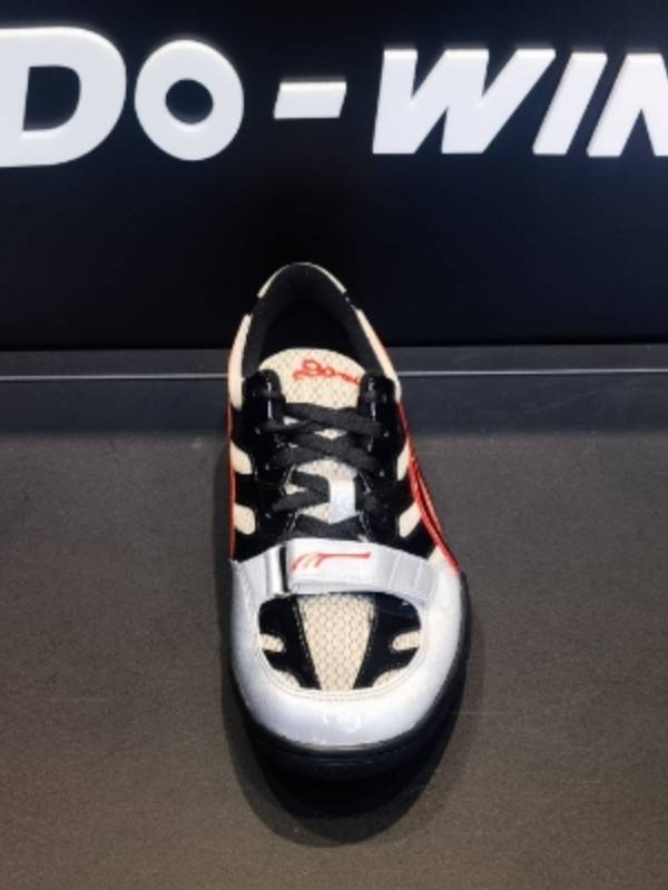 Dowei throwing shoe shoe shoema chain ball iron biscuit -resistant supporting breathable track and field sports training competition shoes TH2901B