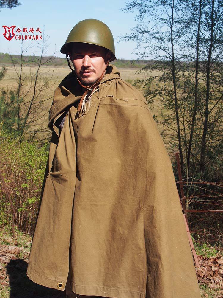 The Cold War directly enjoys the original Russian original Soviet Soviet Soviets M69 single -soldiers wild cloak tent cloth raincoat