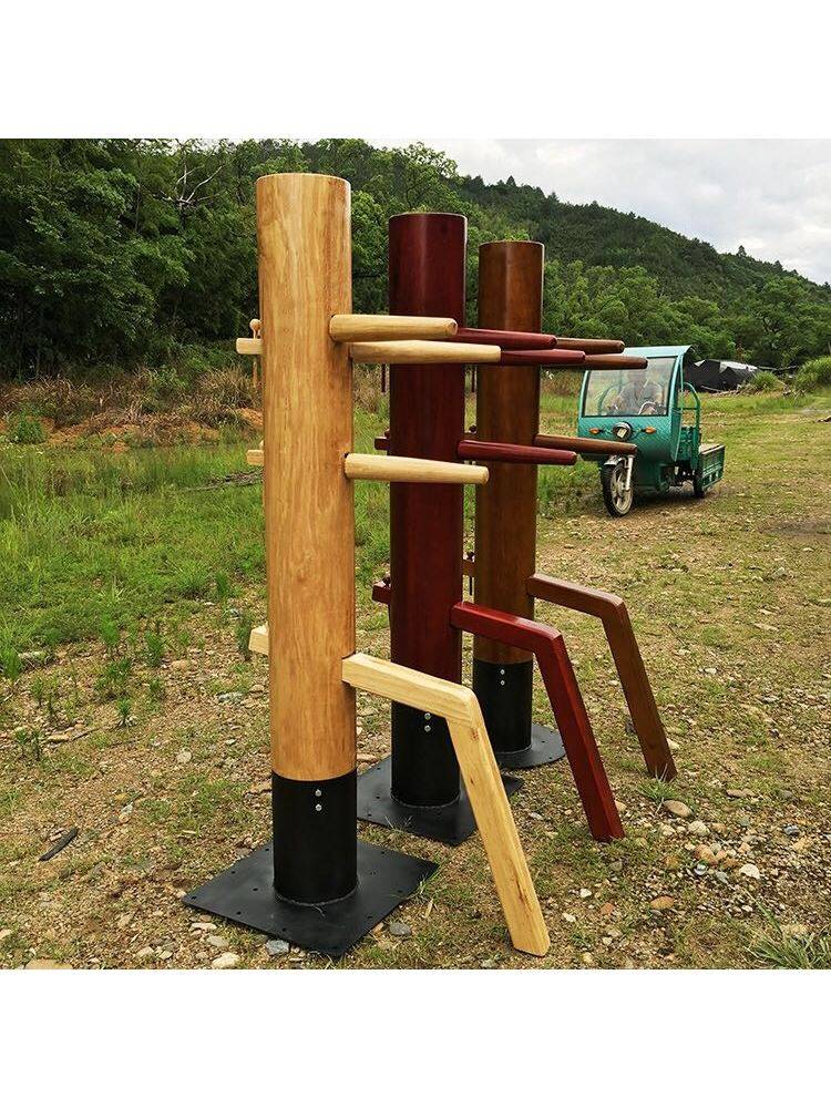 Father and son practice martial arts training wooden pile indoor and outdoor Wing Chun boxing training children's pile chassis adsorption standing wooden stakes