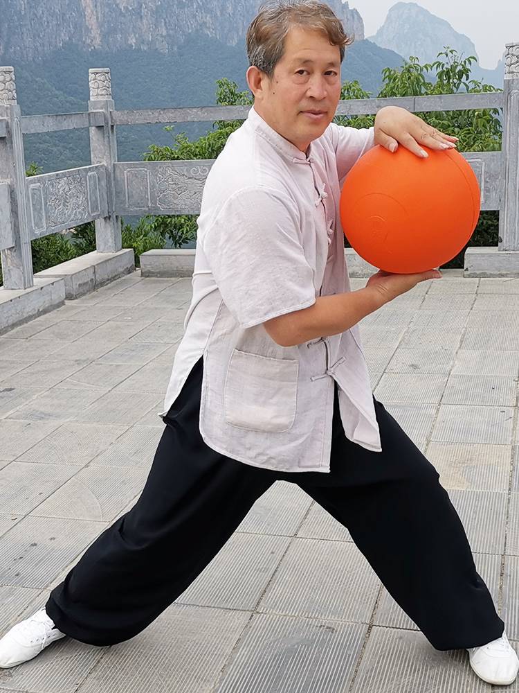 Send a bag Yu Tianyun Shi Xinxin Tai Chi Soft Ball Tai Chi Ball No Extreme Blind Software Health Fitness Ball
