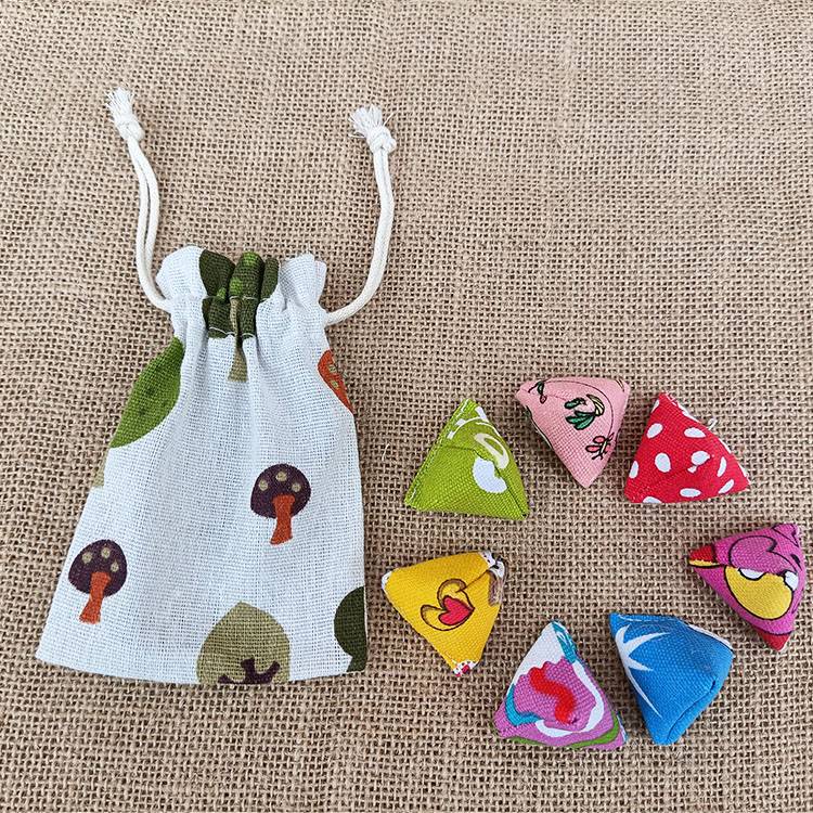 7 Triangle ns ❤ Send a collection bag