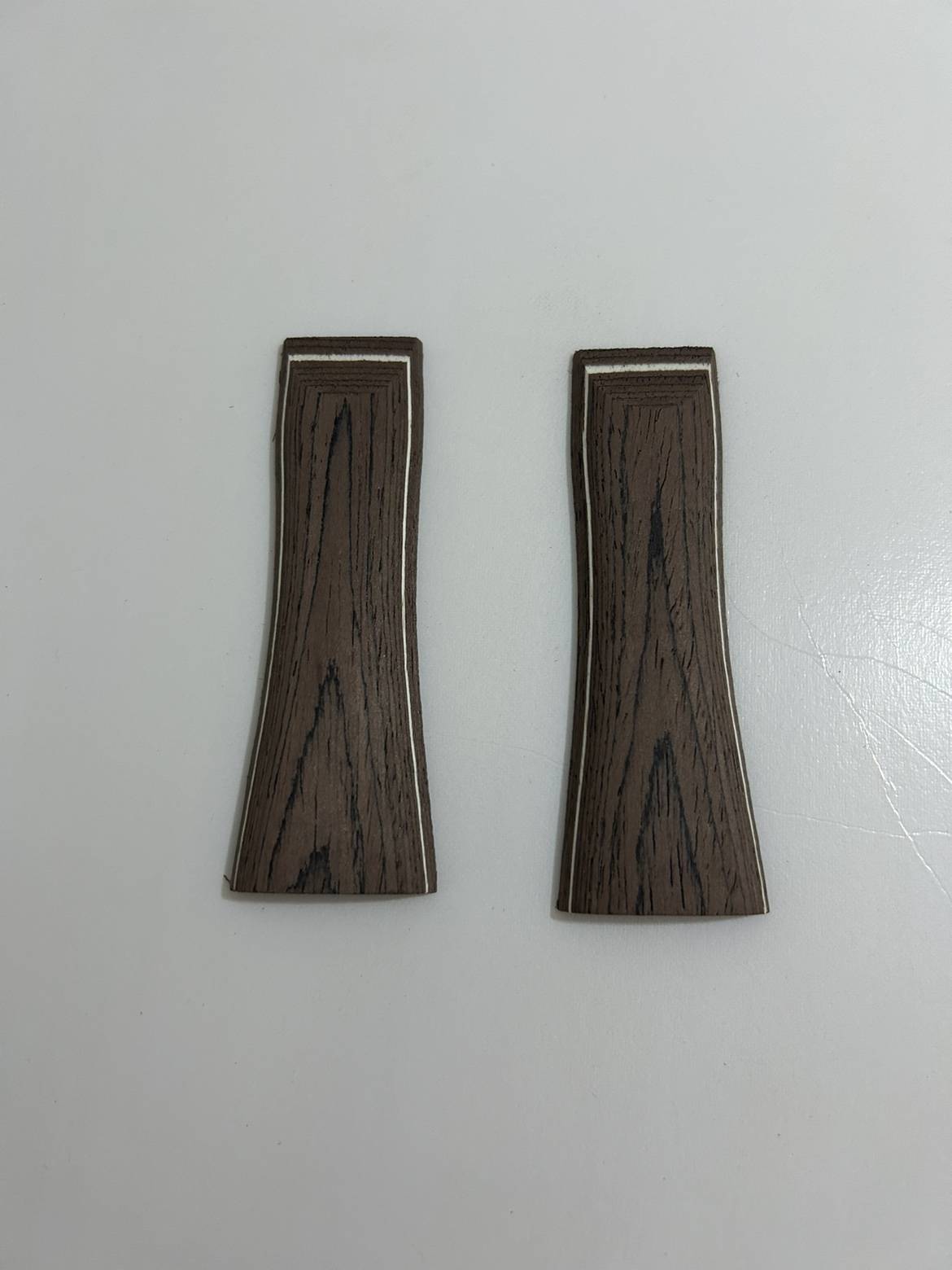 Rytic Sandalwood (a long handle long handle) Send glue