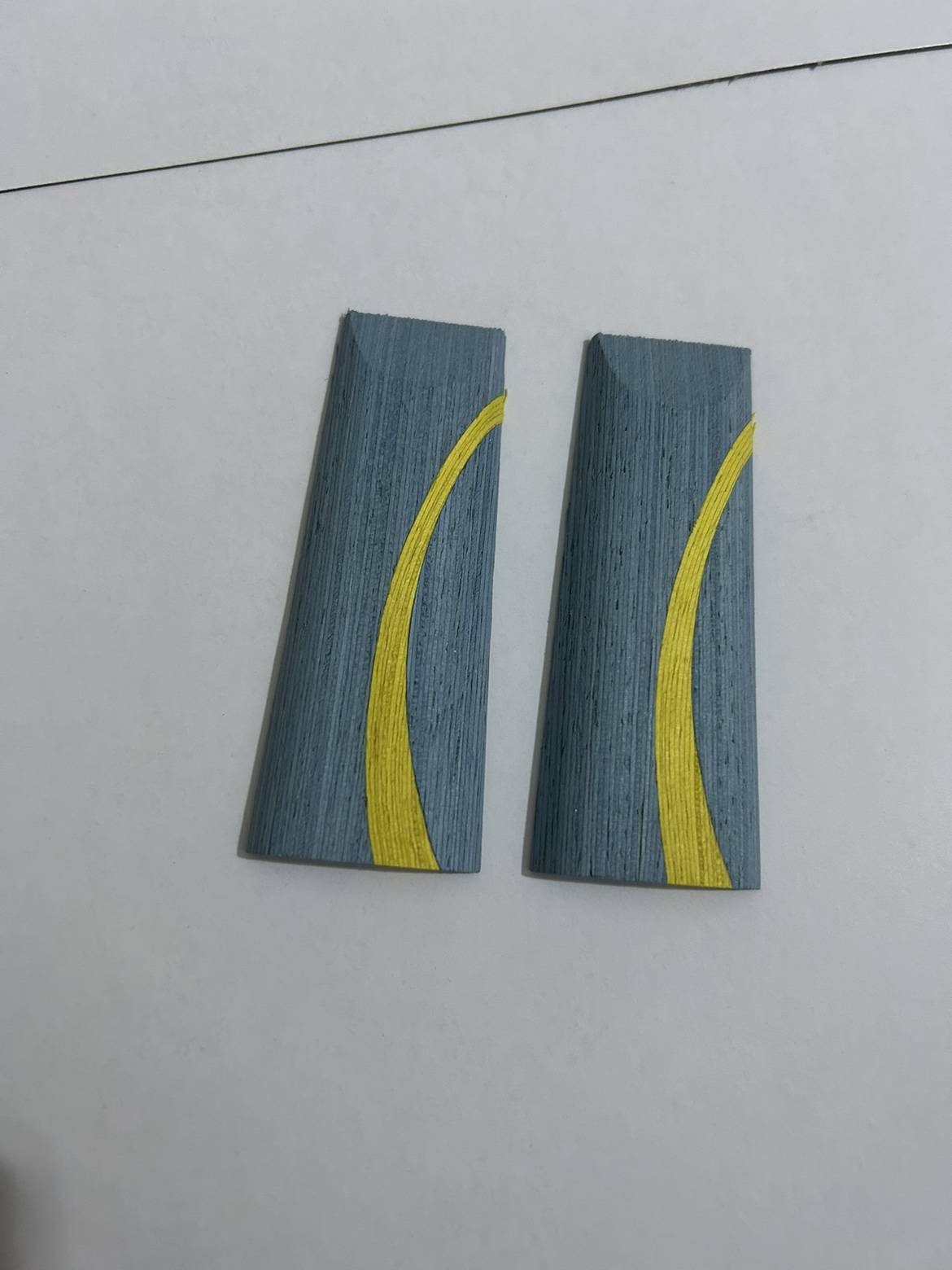 Dragon five (one straight shot short handle) Send glue