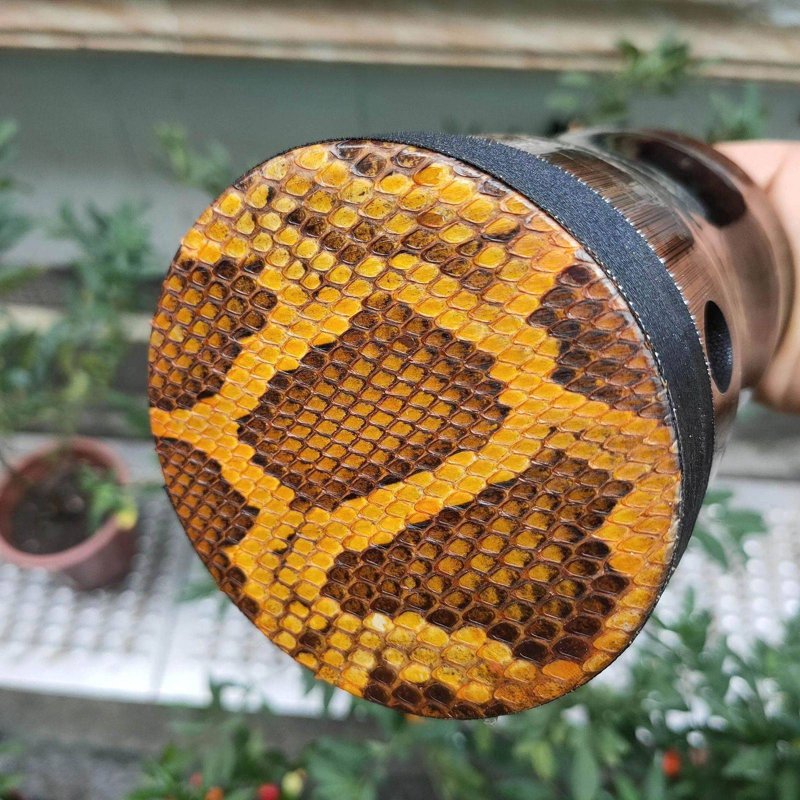 Open round holes up and down the high -grade Meng Mongolian Pythlaskin Flower Drum Drum Big Bake