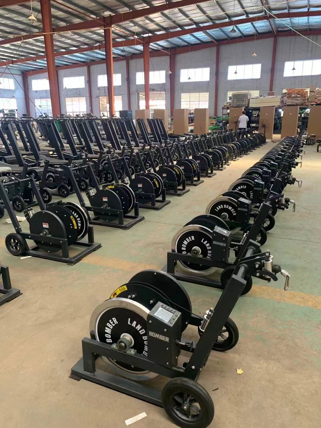 Resistance traction machine