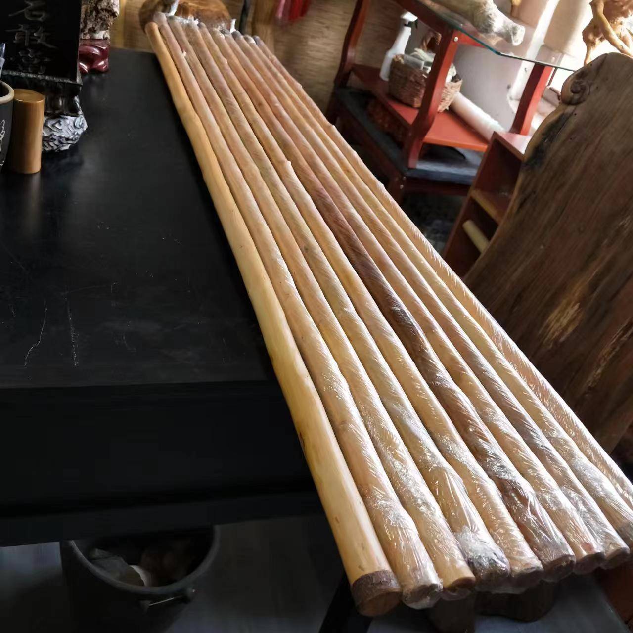 Northwest Qinling whip, red sister -in -law beef tendon, martial arts stick northwestern whip martial arts blossom red cow glutin