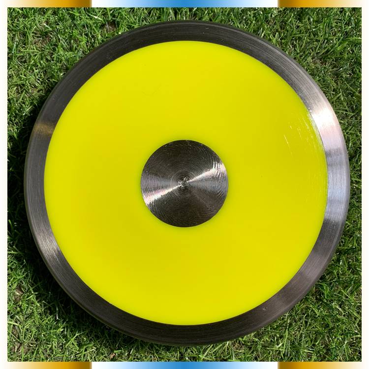 2 kg of yellow nylon cake