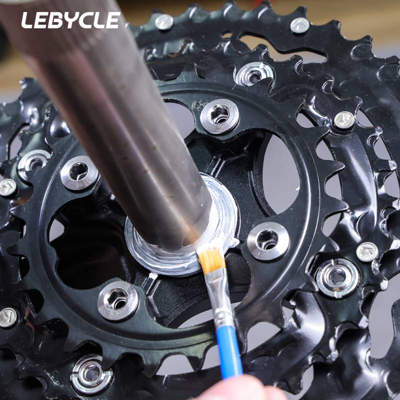 Bicycle interface Oil and fat mountain road assembly interface noodle tower base flower drum mid -axis anti -strange lubricant