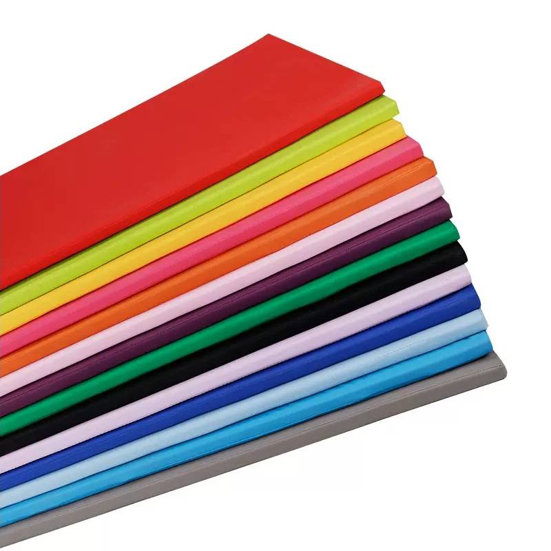 Children's dance mats and gymnasium gymnastics and yoga training on ski sponges