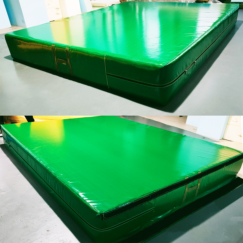 Empty cushion waterproof gymnastics martial arts training ice rink ski field climbing safety protection sponge jumping high pad