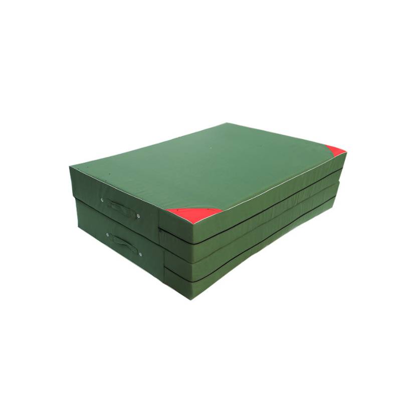 Production of sponge pads for the protection of tarts and gymnasium mats outside of the house