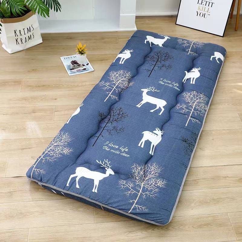 Folding single mattress thickening, breathable, moisture, thickened students upper and lower mattress workers dormitory 0.9 mattress