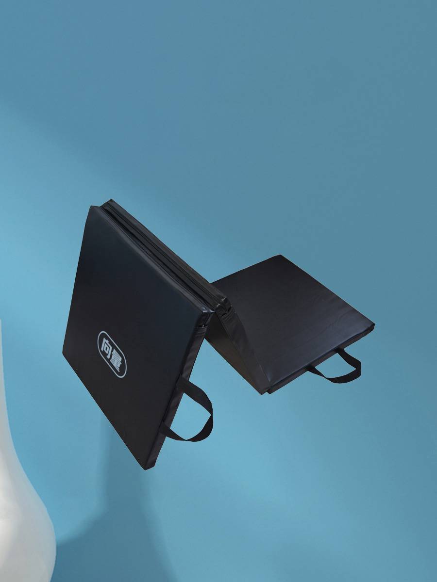 Home fitness cushions are widened and thickened, thickened and three % off, lying on yoga dance practice exercise can fold the leather private teaching