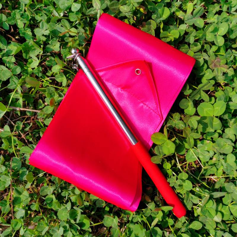 1 metre of stainless steel pole + 10 centimeters of red pack