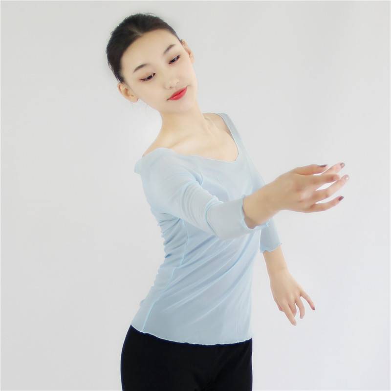 The ballerina gymnasium coat teacher, adult-based training, bottling seven-minute sleeve top