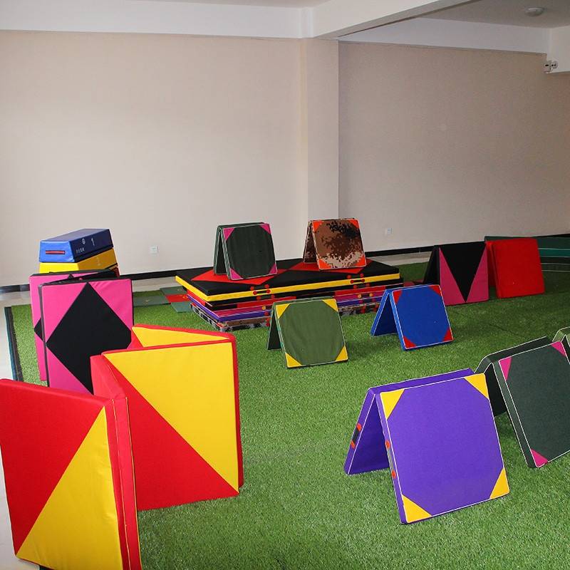 Empty sponge pad jumping high cushion gymnastics pads up lying up to sit on student children's dance training pads