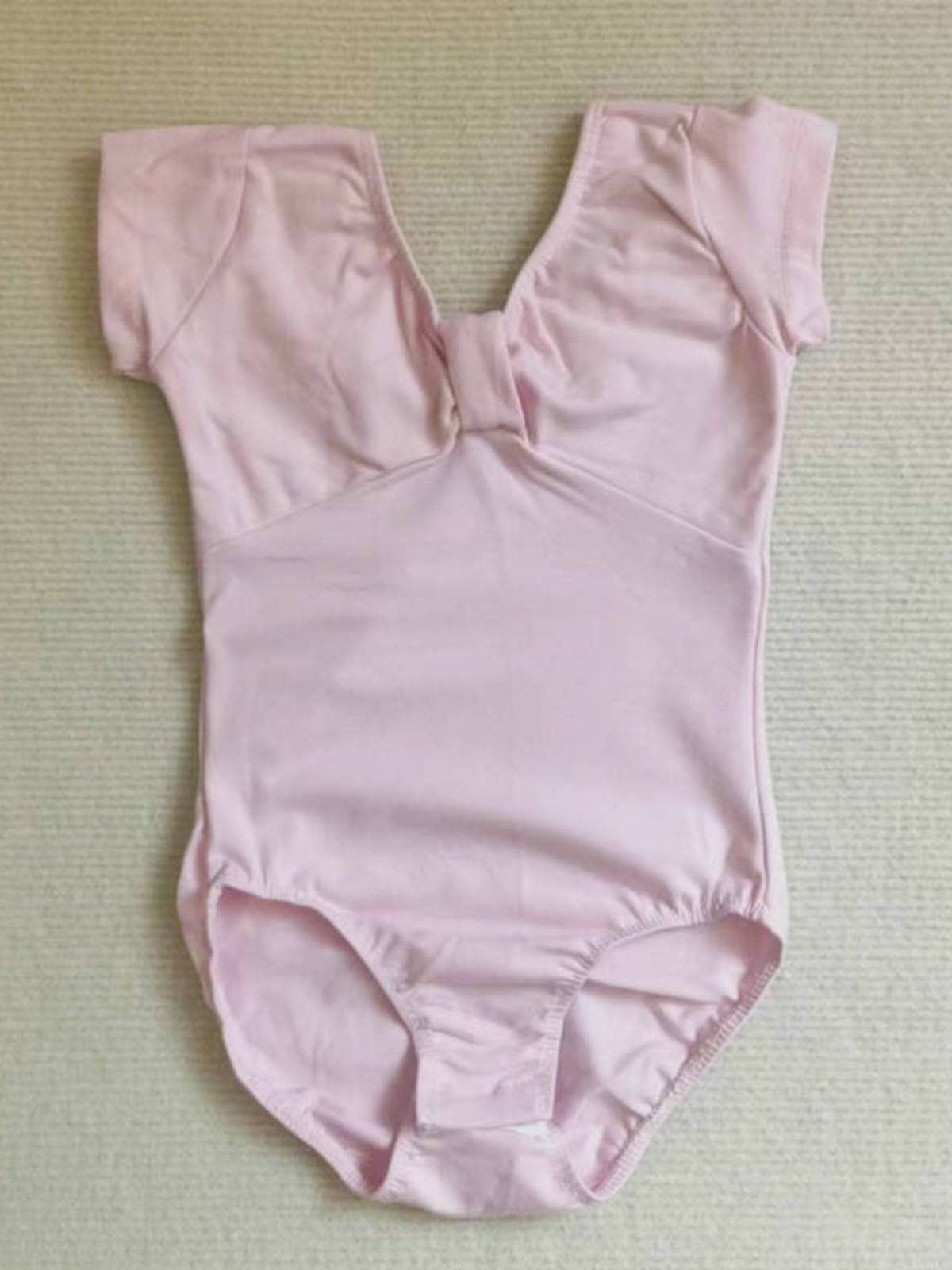 Sold children's short-sleeve dances, dances, dances, dances..