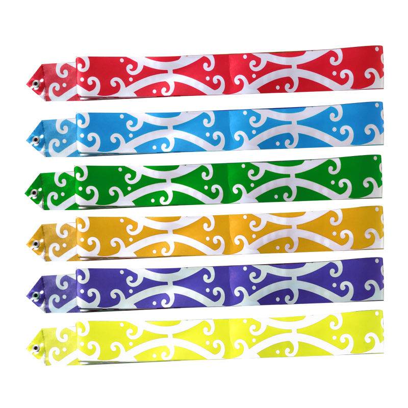Color belts up a six-metre tweezer