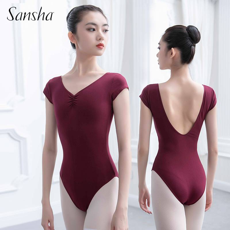 French Mixar Adult Classical Dancer Ballet Practice Gymnasium Gymnasium