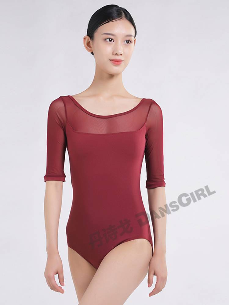 Danisko Ballet dance troupe aeromous gymnastics training in five-point cylindrical ligature