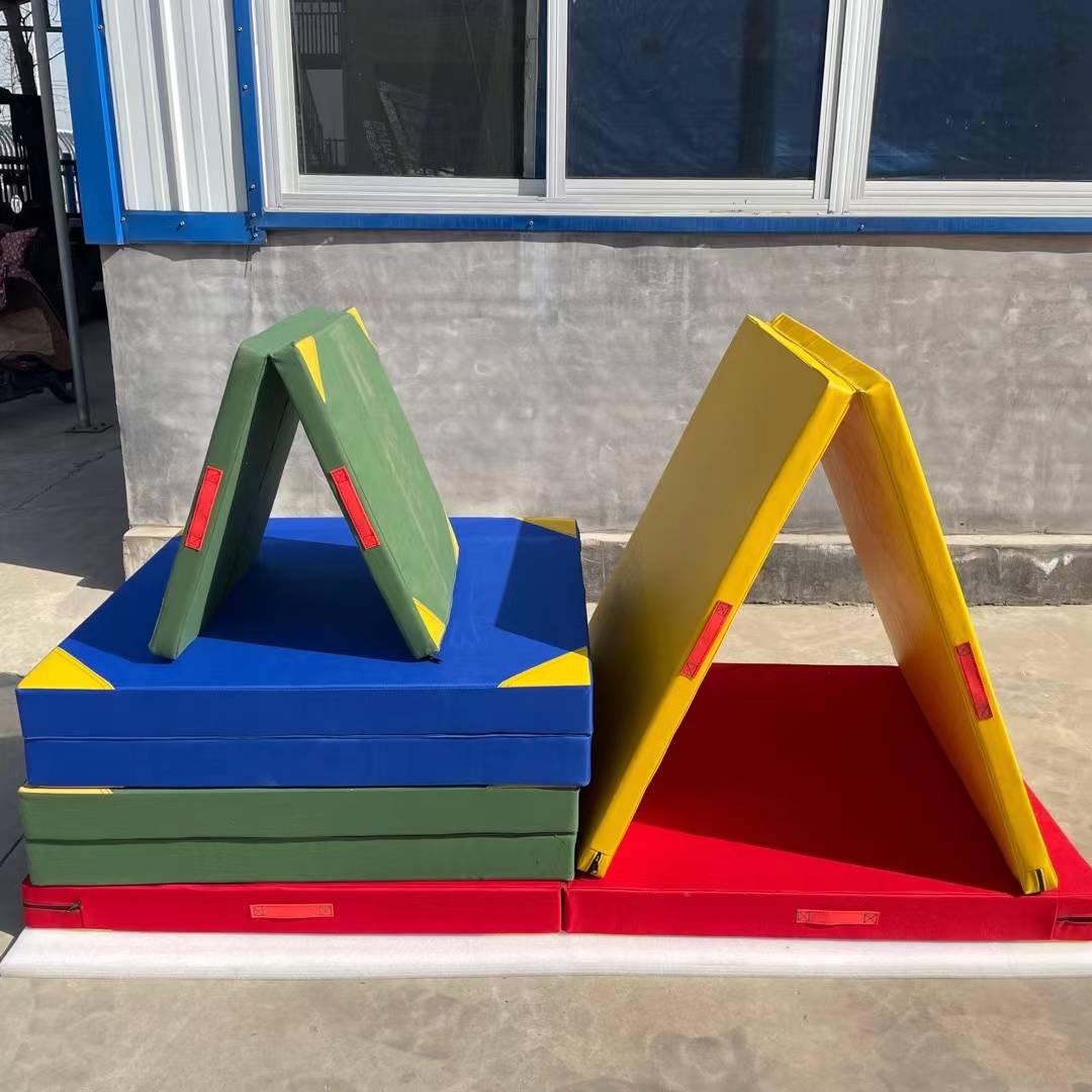 Dance and SpongeBob School sit-ups and dance mats