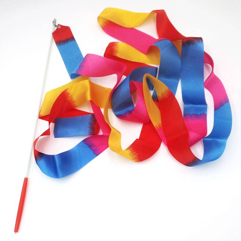 4-metre art gymnastics colours with professional dance troupes and art troupe with children ' s toys floating